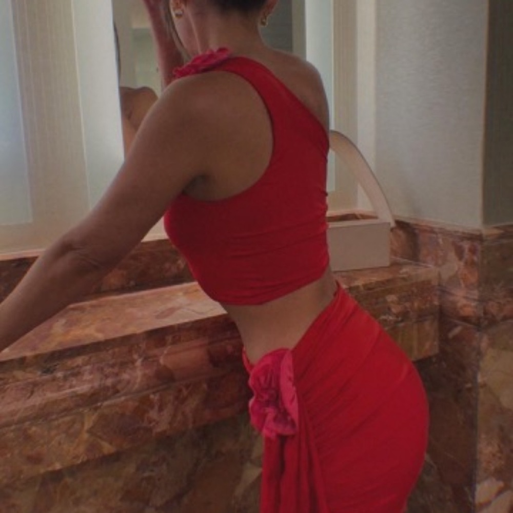One-Shoulder Red Two Piece Set with Pink Rosettes - Picture 3 of 8